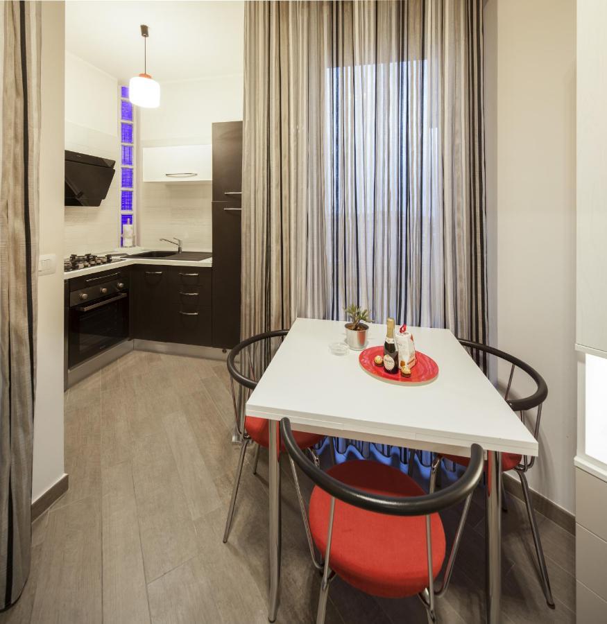 קולניו Metro Apartment מראה חיצוני תמונה